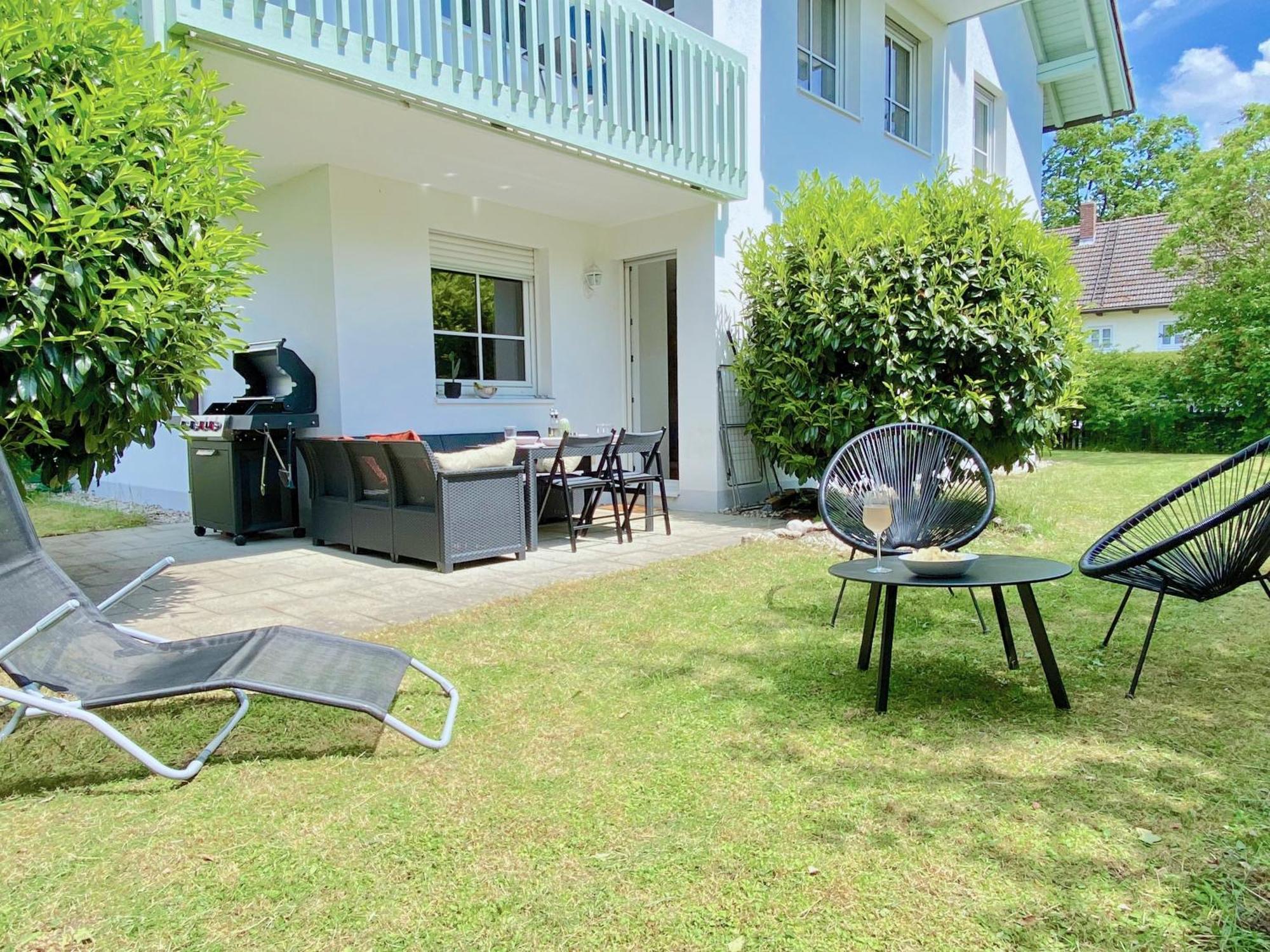 Snug Stays I 3 Zimmer Design Apartment Am See Mit Garten I Home Office I Highspeed Wifi Weßling 외부 사진