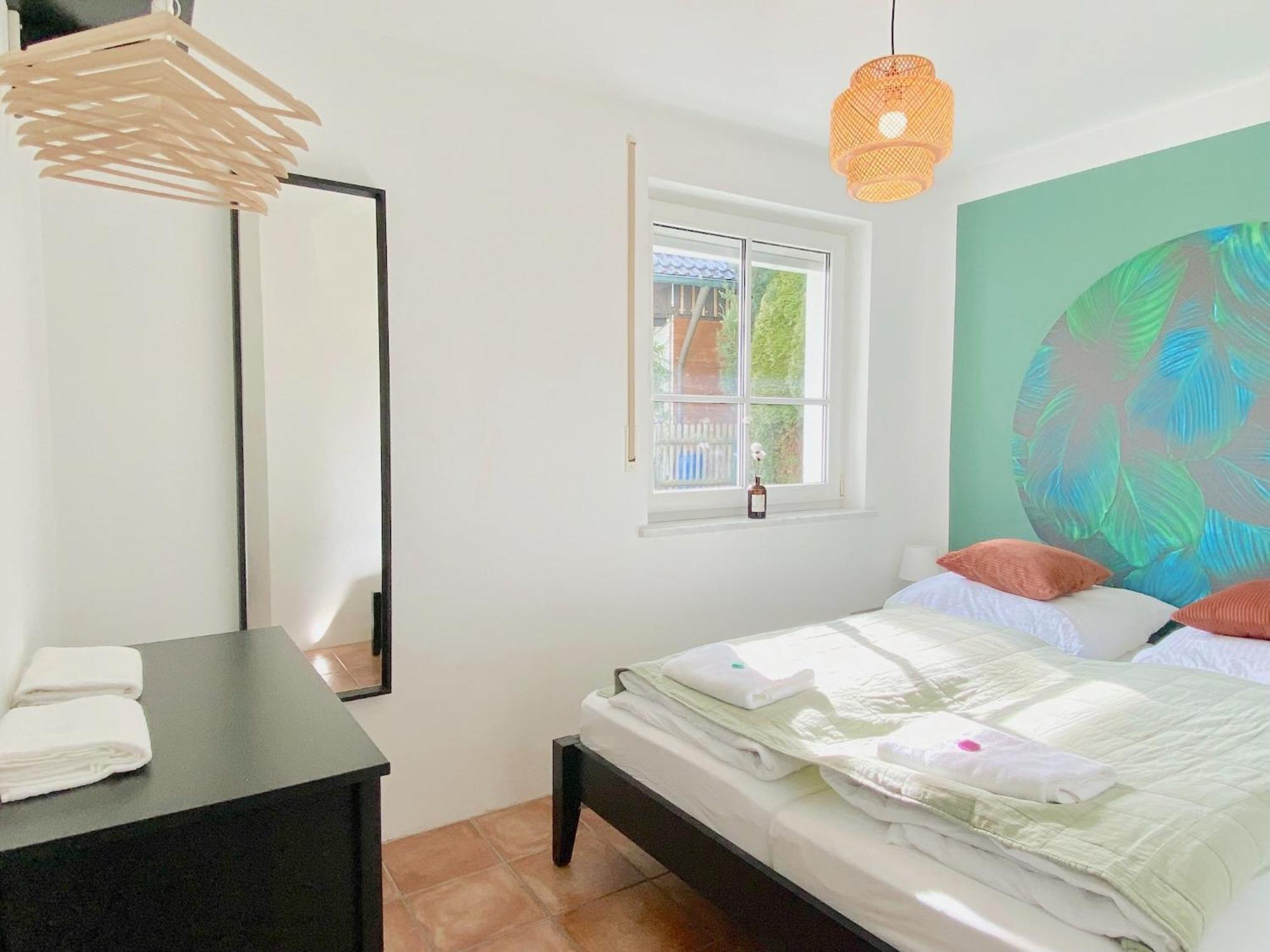 Snug Stays I 3 Zimmer Design Apartment Am See Mit Garten I Home Office I Highspeed Wifi Weßling 외부 사진